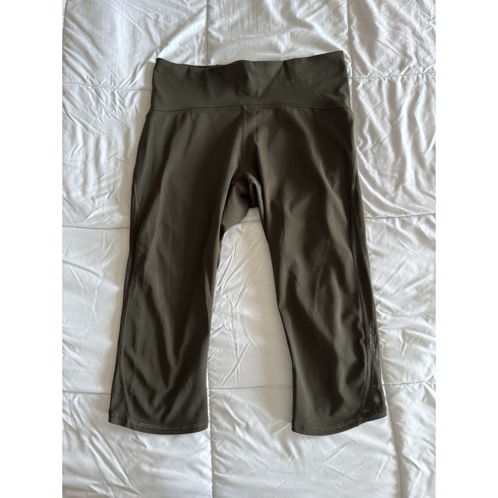 Lululemon Train Times Crop (17" Inseam) Olive Green Size 10 Workout Gym EUC